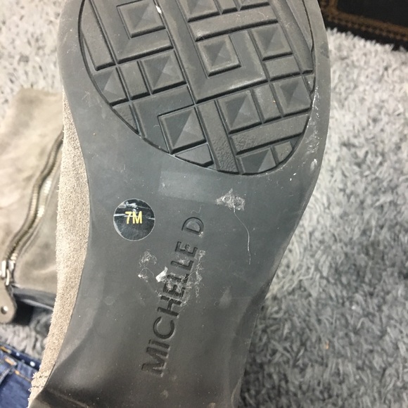 Michele D Gray Suede Boots Size 7 - Picture 5 of 5